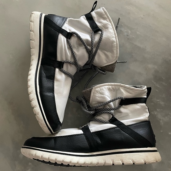 Sorel Explorer Waterproof Women’s Boots Size 8.5 - Picture 4 of 9